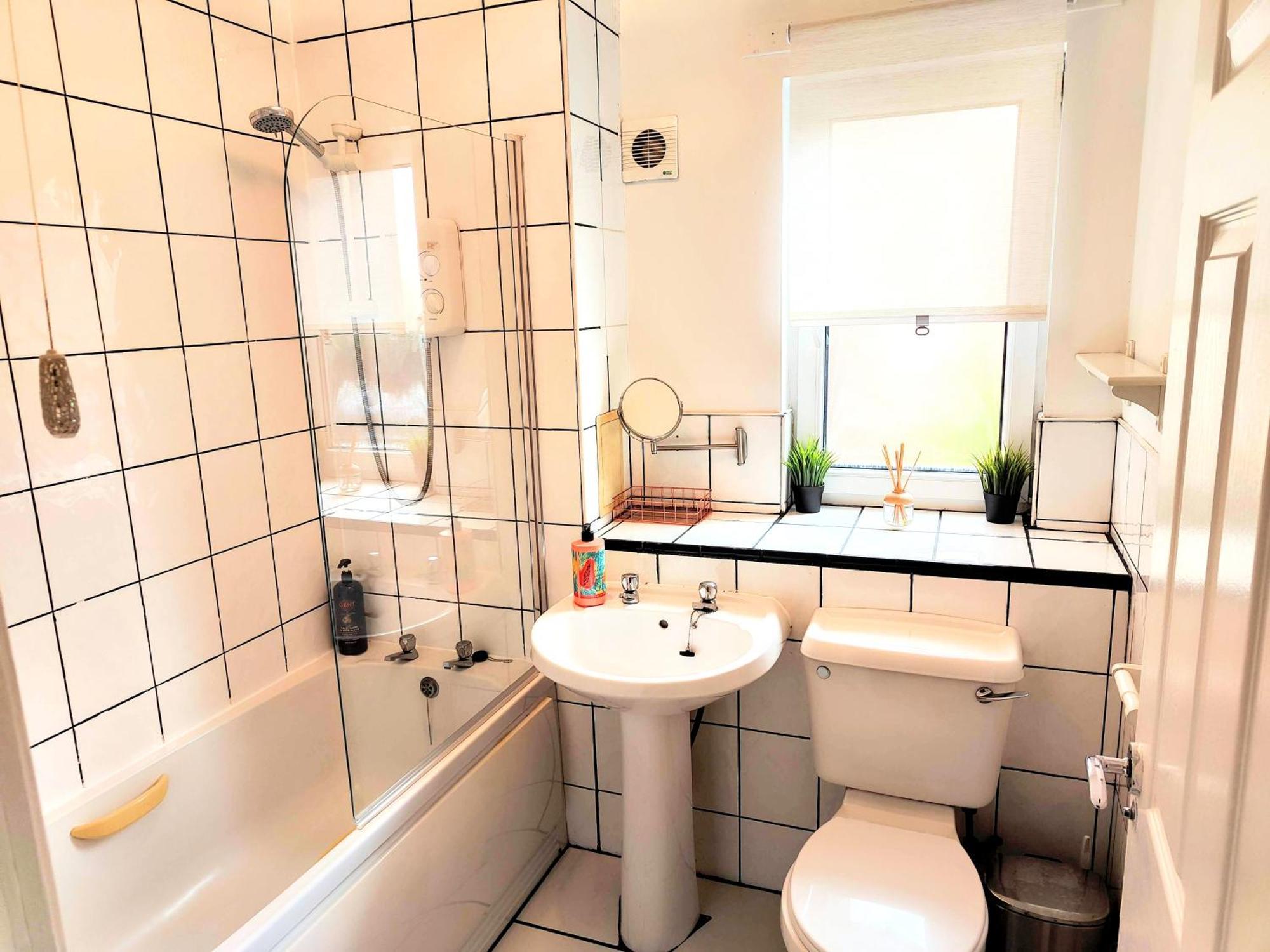 La Casita, Quarry - 2 Bedroom Entire Apartment With Free Parking Γλασκώβη Εξωτερικό φωτογραφία